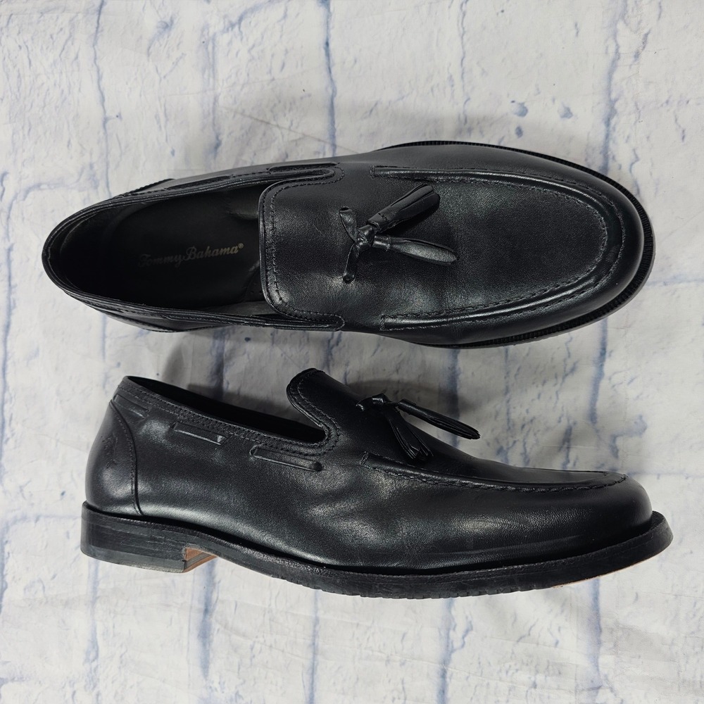 Tommy Bahama Tassel Loafers Mens 8 Black Leather Slip On Moc Toe Dress Shoes